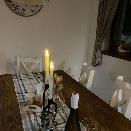 Chalet Rocky View 2