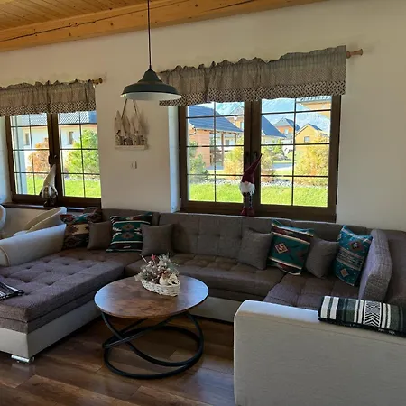 Rocky View 2 Chalet Stara Lesna
